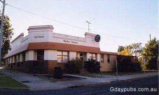Former Hydro Tavern