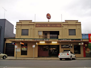Crown Hotel