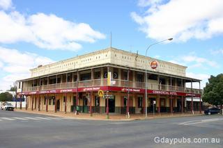 Commercial Hotel