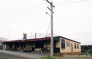 Wallarah Hotel