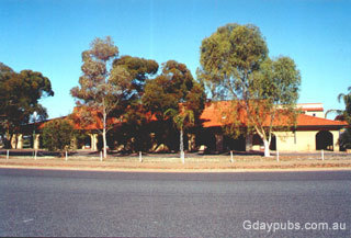 Kambalda Hotel