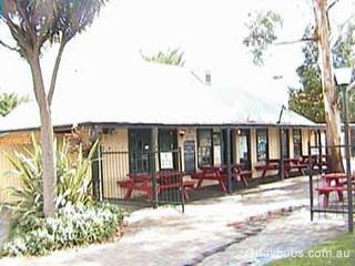 Old Canberra Inn