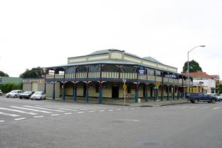 West Kempsey Hotel