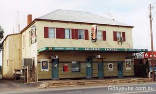 Globe Hotel