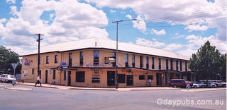 Court House Hotel