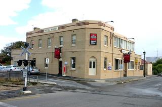 Elliot Hotel