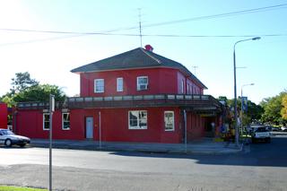 Bridge Tavern