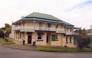 Former Court House Hotel