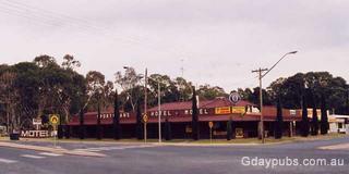 click to enlarge Sportsman's Hotel Motel