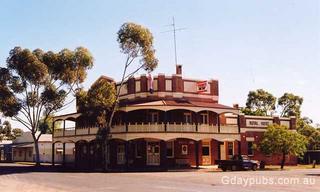Royal Hotel