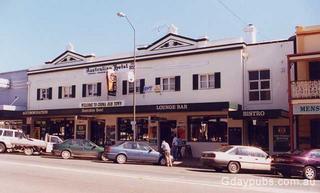 Australian Hotel