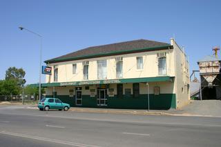Railway Junction Hotel