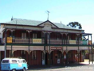 Wondai Hotel