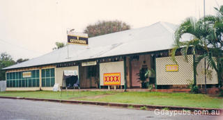 Macknade Hotel