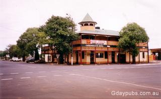 Commonwealth Hotel