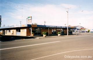 Pittsworth Hotel Motel