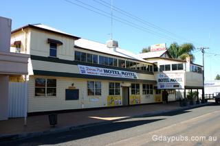 Dirran Pub Hotel Motel