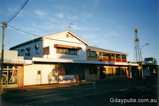Sarina Hotel