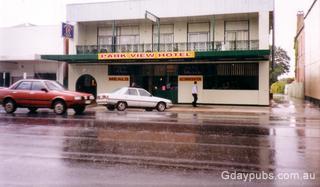 Former Parkview Hotel