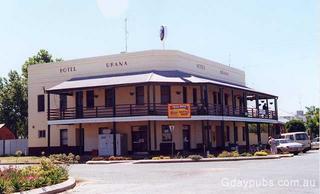 Urana Hotel