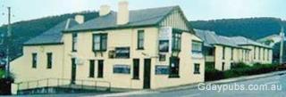 Bush Inn (The)