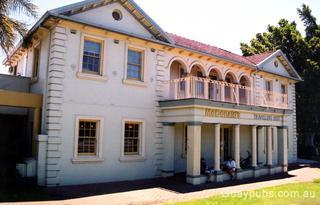 Former Traveller's Rest Hotel