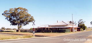 Former Boundary Inn Hotel