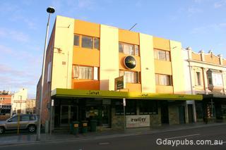 James Hotel