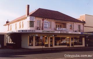 Former Tourist Hotel