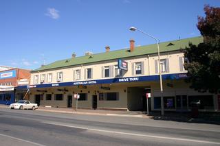 Australian Hotel