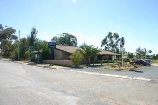 Calare Tavern