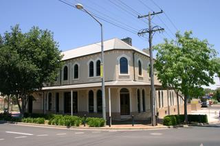 Milestone Hotel