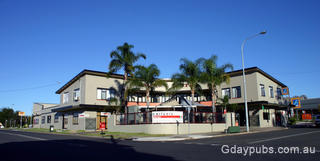 Empire Hotel