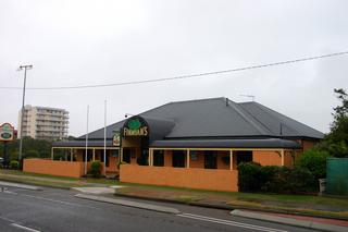 Finnians Irish Pub