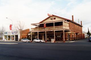 Former Sportsman's Hotel