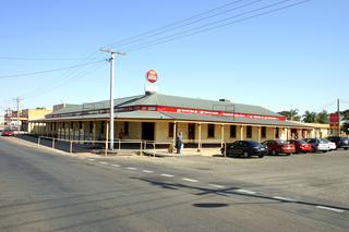 Southern Cross Hotel Motel