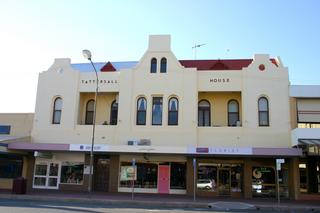 Former Tattersalls Hotel
