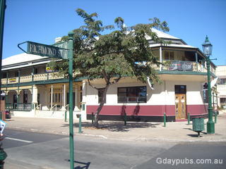 Former Customs House Hotel