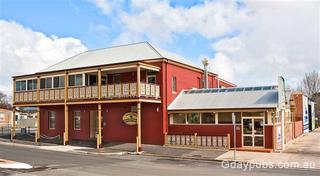 click to enlarge Kelly's Rugby Hotel