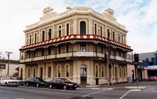 Newmarket Hotel