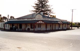 Freeling Hotel