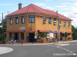 Phoenix Hotel