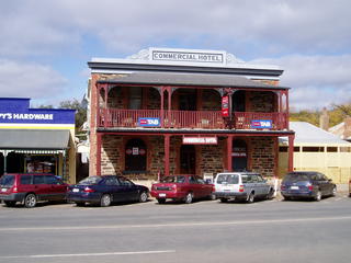 Commercial Hotel
