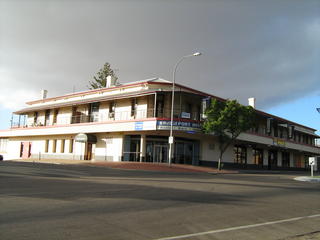 Bridgeport Hotel