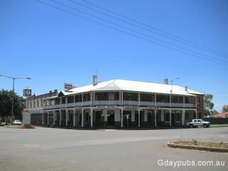 Royal Hotel