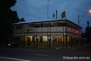 Wobbly Boot Hotel