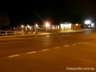 Moruya Waterfront Hotel Motel