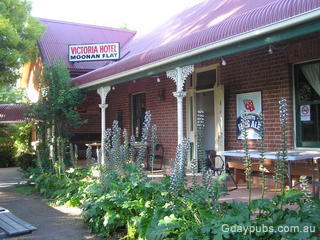 Victoria Hotel