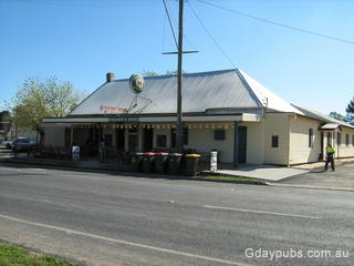 Farmers Arms Hotel