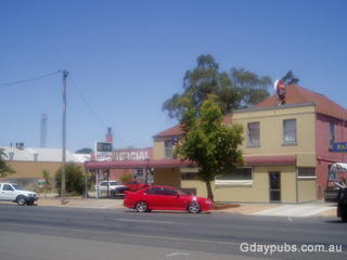 Commercial Hotel
